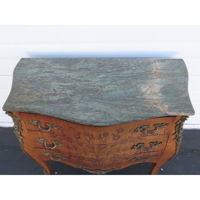 French Marble Top Bombay Serpentine Inlay Commode Dresser Bathroom Vanity 6433 For Sale - Image 4 of 18