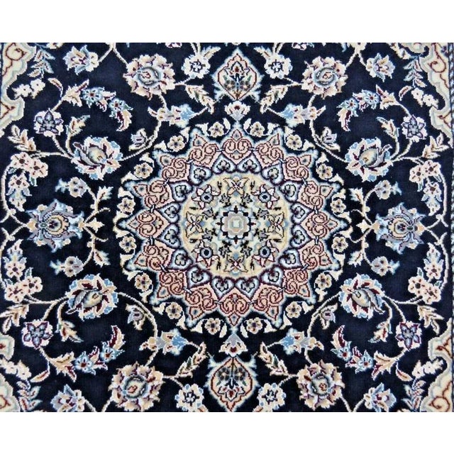 Middle Eastern Rug in Virgin Wool and Silk For Sale - Image 4 of 10