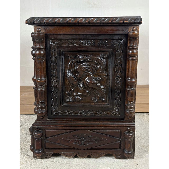 19th Century Spanish Renaissance Carved Storage Chest with Lift Top, Late 19th Century For Sale - Image 5 of 12