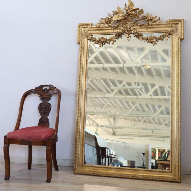 19th Century Gilt Wood Wall Mirror For Sale - Image 4 of 15