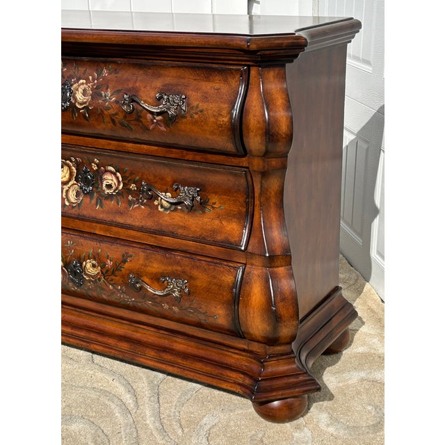 French Country Ethan Allen Bombe Chest Tuscany Painted 3 Drawer Commode French Country Dresser For Sale - Image 3 of 13