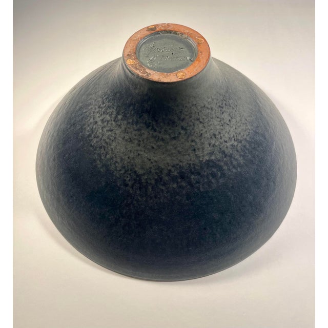 Rare Masuo Ojima Vintage Ceramic Vase Japanese-American Signed 7.5”h X 16.5”d For Sale In Los Angeles - Image 6 of 10