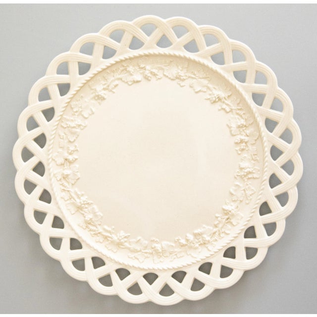 Ceramic 19th Century English Wedgwood Creamware Reticulated Plate For Sale - Image 7 of 7