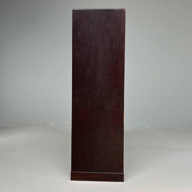 Brown Japanese Traditional Tea Ceremony Tansu Display Cabinet, 1920s For Sale - Image 8 of 14