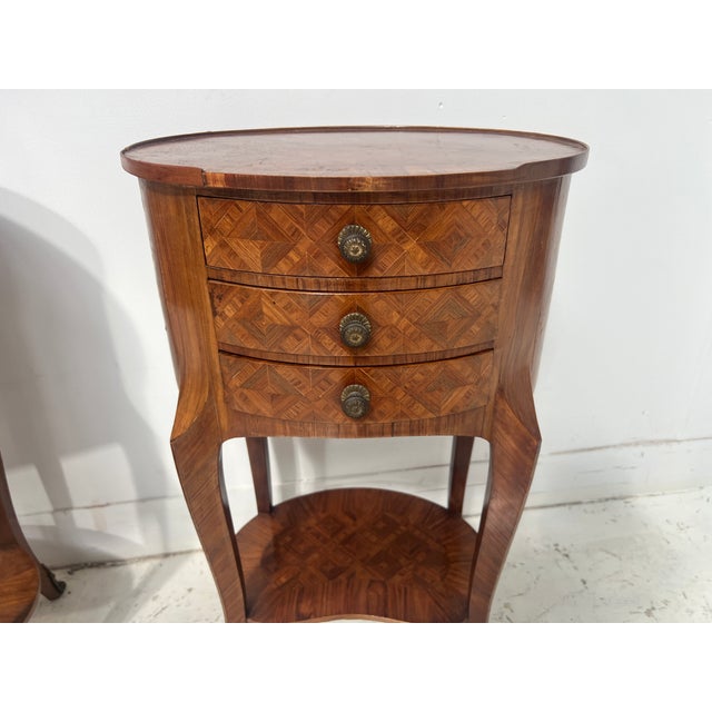 Small 20th Century Kidney-Shaped Chests of Drawers in Marquetry Veneer, Set of 2 For Sale - Image 9 of 14