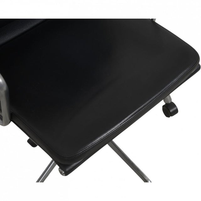 EA219 Office Chair in Black Leather by Charles Eames, 2000s For Sale - Image 4 of 18
