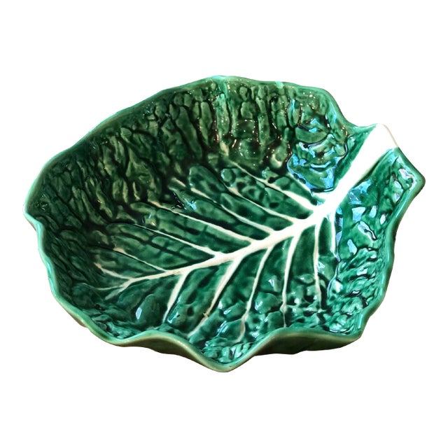 Mid 20th Century Secla Green Cabbageware Large Serving Dish For Sale