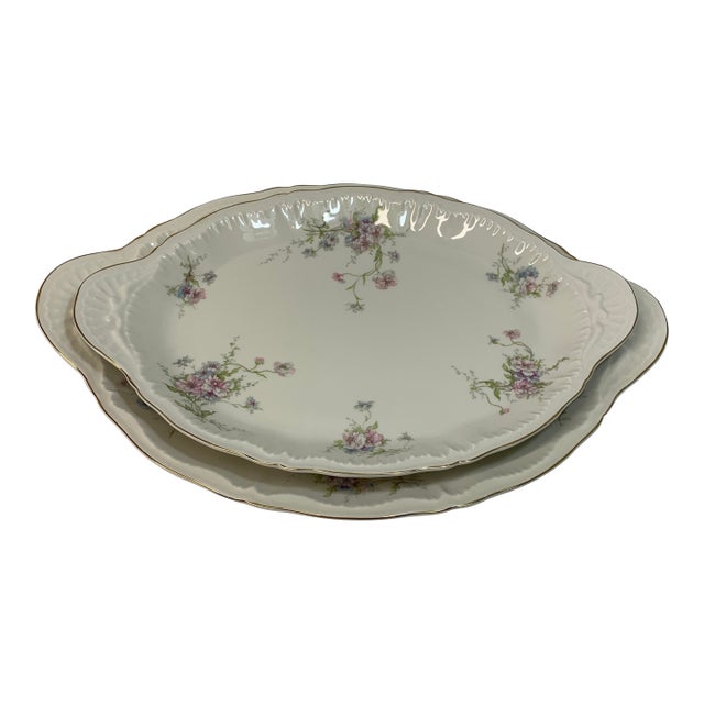 1940s Theodore Haviland New York Nesting Platters Delicate Pink and Blue Flowers - Set of 2 For Sale