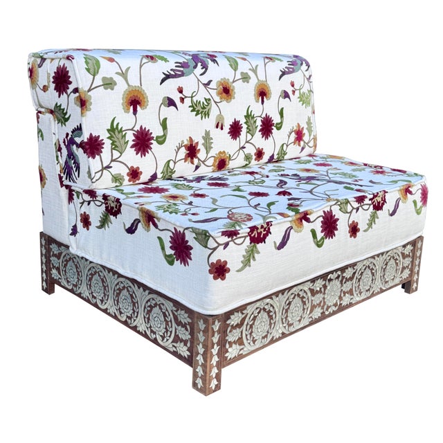Mid-Century Modern Vintage Mother of Pearl Inlay Bench With Hand Embroidered Suzani-Style Linen Upholstery For Sale - Image 3 of 10