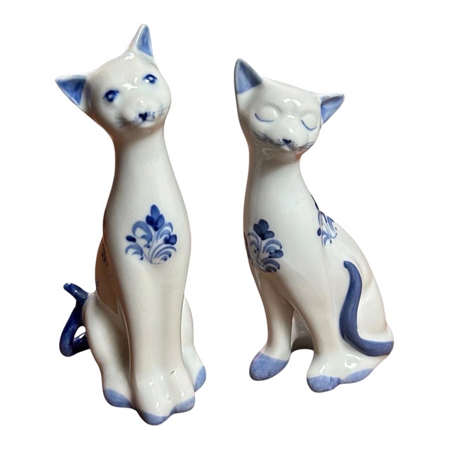 Vintage MCM Andrea by Sadek Porcelain Blue & White Siamese Cat Figurines- Set of 2 For Sale