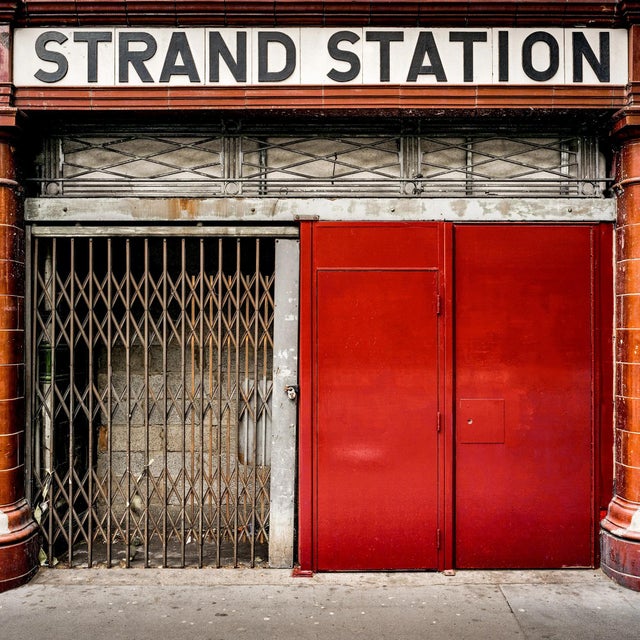 Guy Sargent, Strand Station, Photograph For Sale - Image 6 of 7