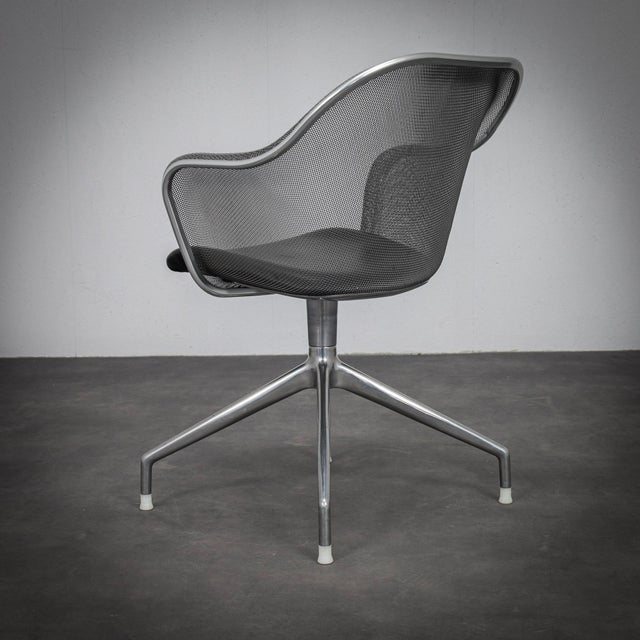 Iuta Swivel Chair by Antonio Citterio for B&B Italia, 2000s For Sale - Image 9 of 12