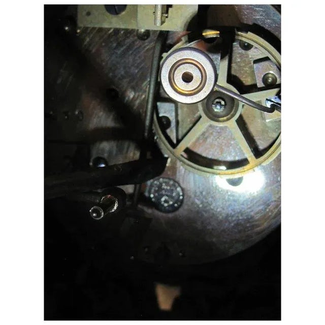 French Late 19th Century Dore Bronze French Clock For Sale - Image 3 of 12