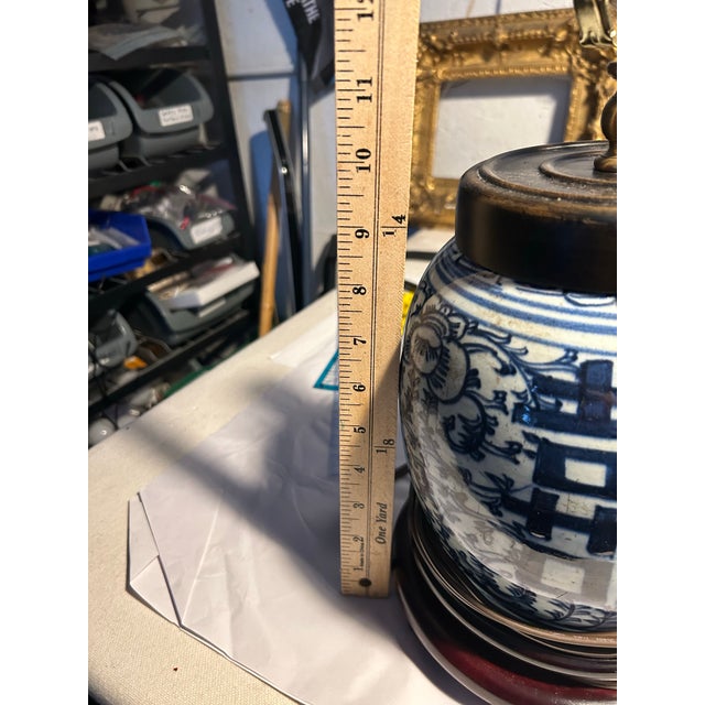 Antique Blue and White Ginger Jar Lamp For Sale In Philadelphia - Image 6 of 7