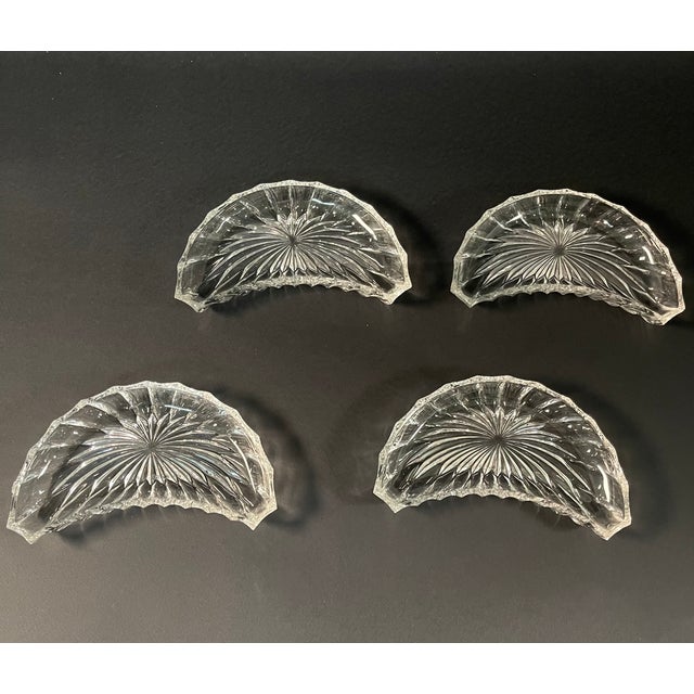 1940s Baccarat Credited Vintage Crystal Centerpiece A beautiful and rare centrepiece composed of four crescent-shaped...