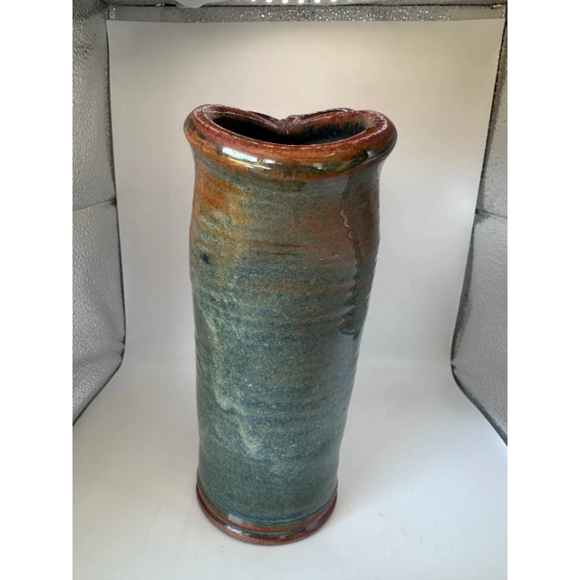 Ceramic 1980s Studio Pottery Vase Signed Mp – Sculptural Ruffled Rim For Sale - Image 7 of 8