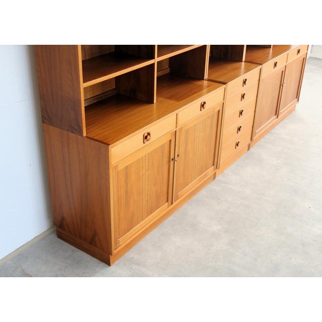 Vintage Display Bookcase in Teak, Sweden, 1960s For Sale - Image 4 of 13