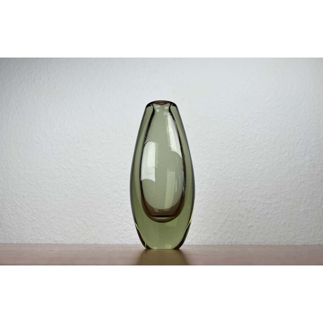 Mid-Century Modern Danish Glass Vase by Per Lütken for Holmegaard, 1960s For Sale - Image 13 of 13