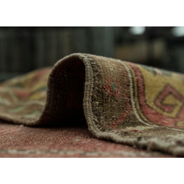 Textile Turkish Vintage Rug 4'7" x 8'2" #20832 For Sale - Image 7 of 8