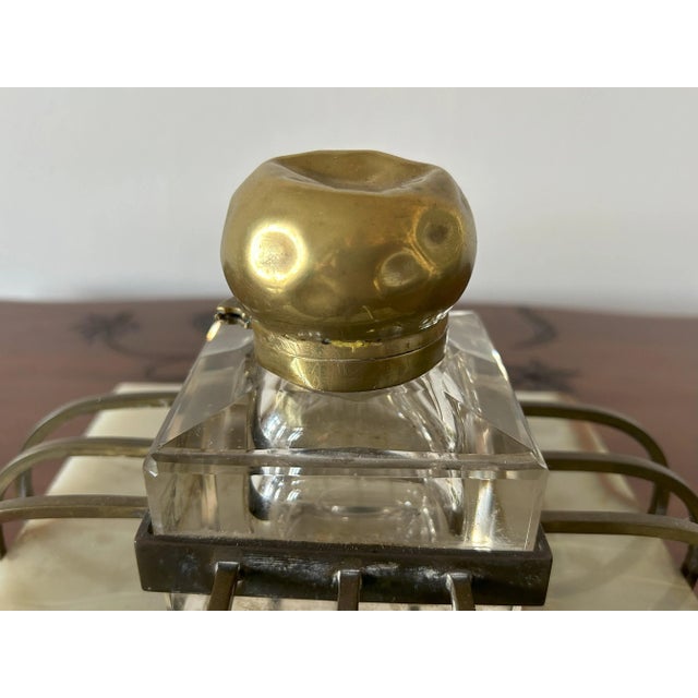 1920s Art Deco Inkwell in Onyx, Gold Metal and Crystal Tray, 1920s For Sale - Image 5 of 10