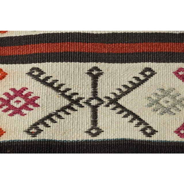 1950s Hair Band Motif Rustic Style Turkish Vintage Handwoven Kilim Rug For Sale - Image 10 of 11