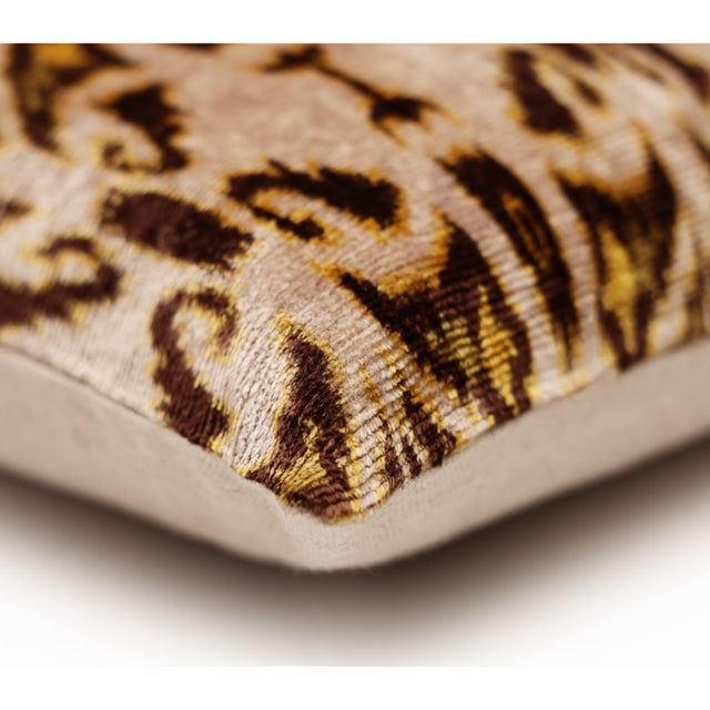 Luxury Gold & Espresso Silk Velvet Throw Pillow 20x20 | Handmade Designer Ikat Cushion For Sale In San Francisco - Image 6 of 8