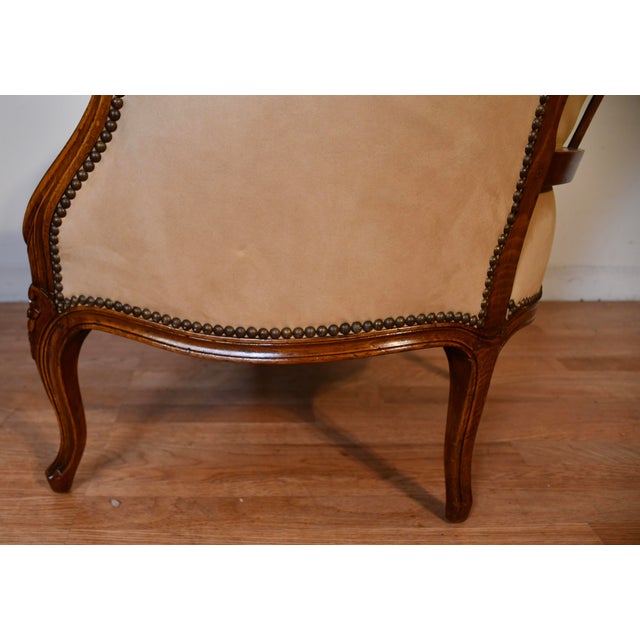 1900 Antique French Louis XV Hand Carved Walnut Living Room Chair / Used Fabric For Sale - Image 17 of 18