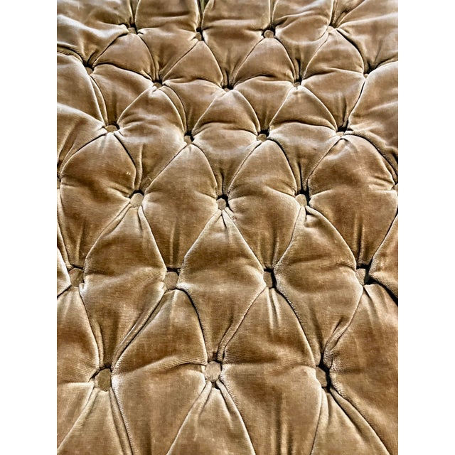Vintage Regency-Style X-Base Bench by Gilliam Furniture, Featuring Tufted Chartreuse Velvet Upholstery For Sale - Image 12 of 18