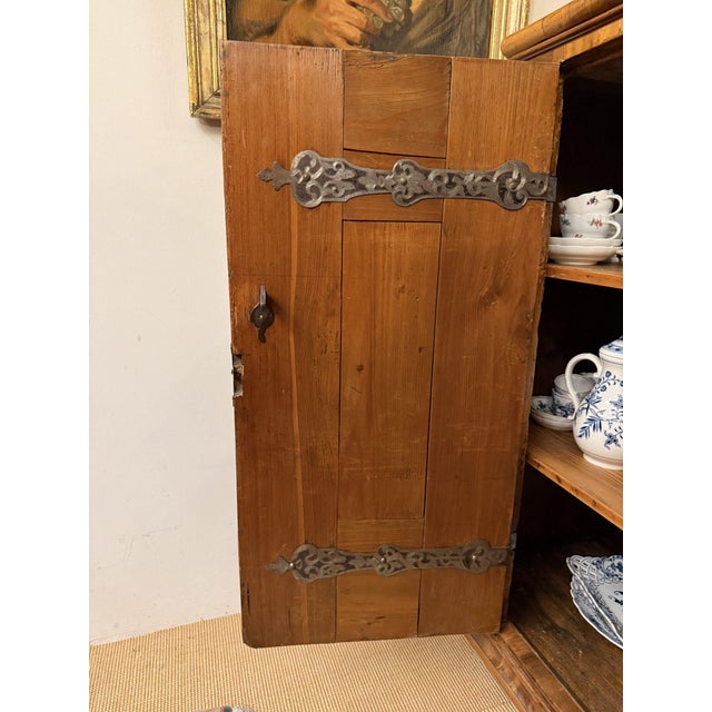 Baroque Baroque Chest of Drawers in Oak and Walnut Marquetry, Germany, 1780s For Sale - Image 3 of 8