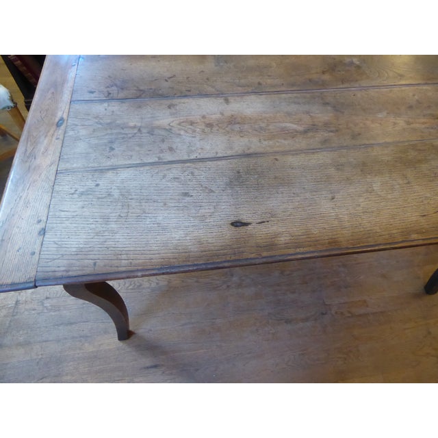 Rustic European 18th Century French Weathered Oak Dining Table For Sale - Image 3 of 7
