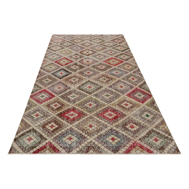 Beige Vintage Turkish Rug in Beige With Colorful Diamond Medallions - Rug & Kilim For Sale - Image 8 of 8