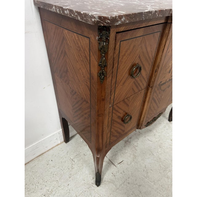Marquetry Chest of Drawers with Projecting Top For Sale - Image 15 of 18