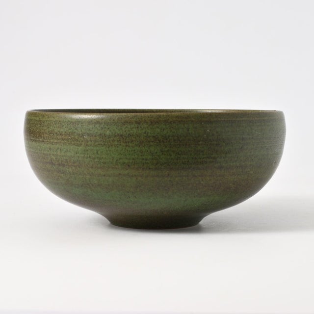 Green Studio Pottery Bowl by Antonio Lampecco, 1976, in Good conditions. Designed 1970 to 1979 This piece has an...