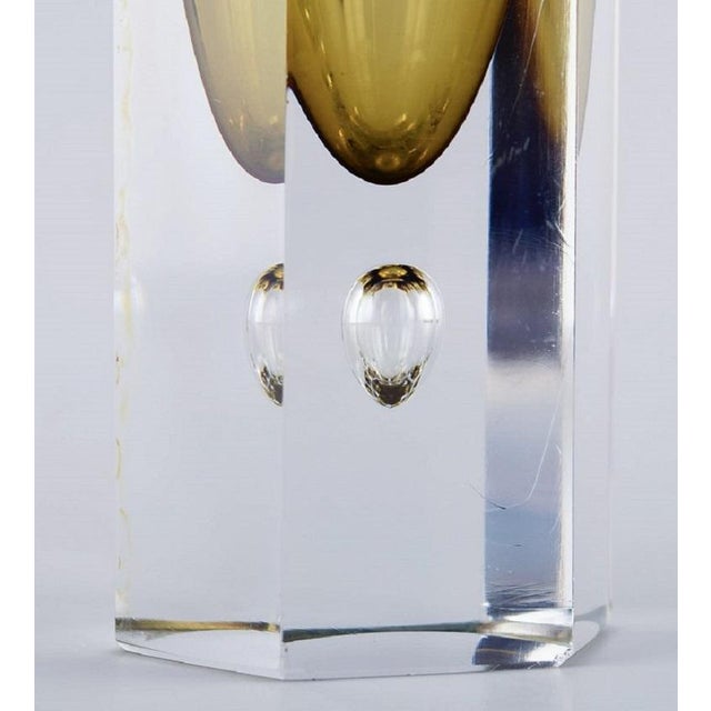 Art Glass Italian Smoky Mouth-Blown Vase, 1960s For Sale - Image 4 of 5