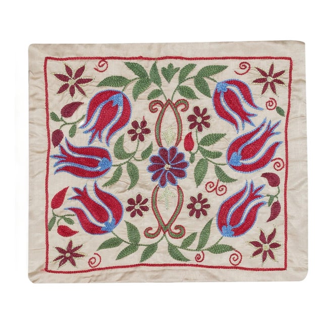 17"x20" Silk Embroidery Cushion Cover. Handmade Pillowcase. Modern Throw Pillow For Sale