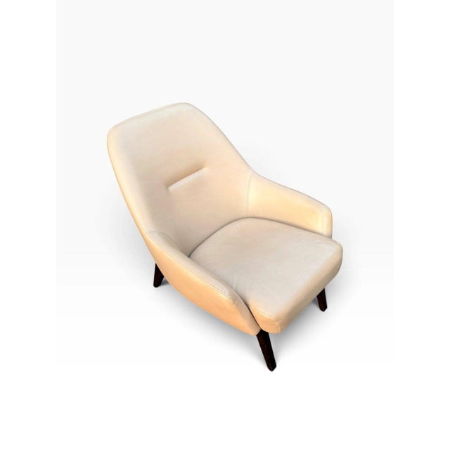 Pair of Adam Court Leather Lounge Chairs | Cream Leather on Dark Walnut Frames | Modern Designer Armchairs For Sale - Image 9 of 13