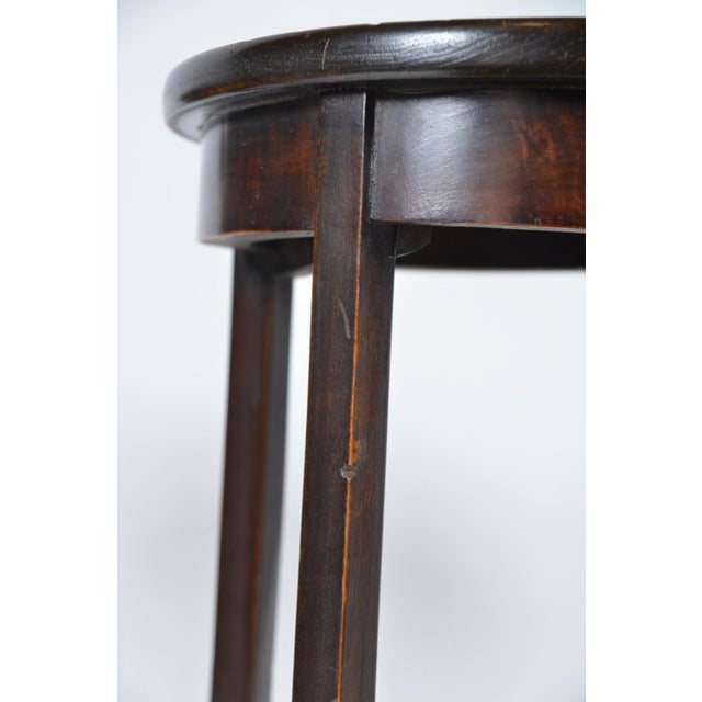 Antique English Mahogany Birch Wood Plant Stands, 1900s, Set of 2 For Sale - Image 11 of 14