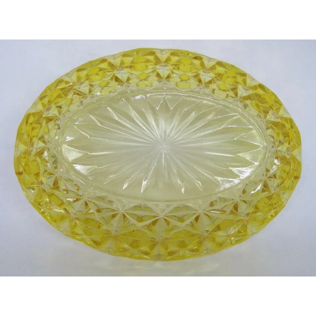 Yellow Gold Amber Glass Diamond Pattern Candy Nut Dish Bowl For Sale In Miami - Image 6 of 11