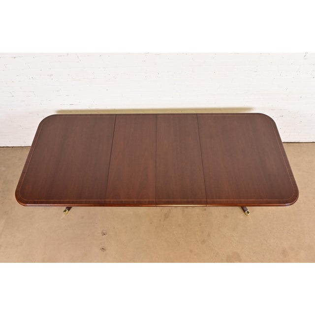 Late 20th Century Baker Furniture Style Georgian Banded Mahogany Double Pedestal Extension Dining Table, Newly Refinished For Sale - Image 5 of 14