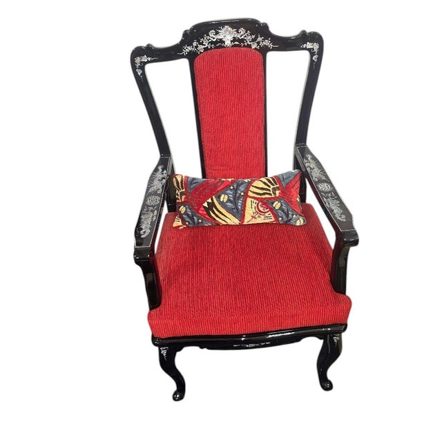 Mid 20th Century Pair of Vintage Asian Black Lacquer Armchairs With Mother-of-Pearl Inlay – Dragon & Phoenix Motif For Sale - Image 5 of 5