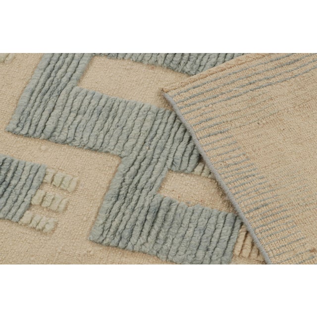 Textile Rug & Kilim’s Scandinavian Style Rug in Blue & Beige Geometric Patterns For Sale - Image 7 of 7