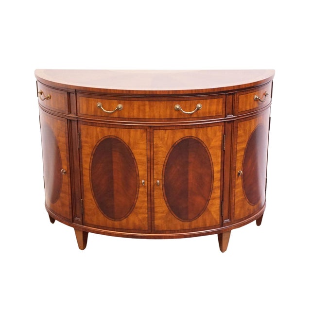 Hepplewhite Ethan Allen Townhouse Collection Traditional Hepplewhite Revival Mahogany Inlaid 50" Demilune Console / Buffet 30-6205 For Sale - Image 3 of 18