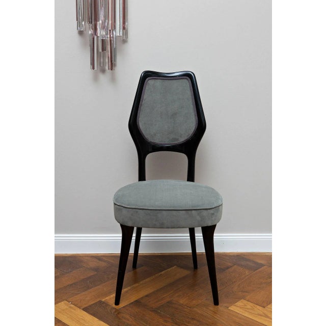 Set of six dining table chairs by Vittorio Dassi, Prod. Dassi, Itlay circa 1950, each chair is complete reupholstered, new...