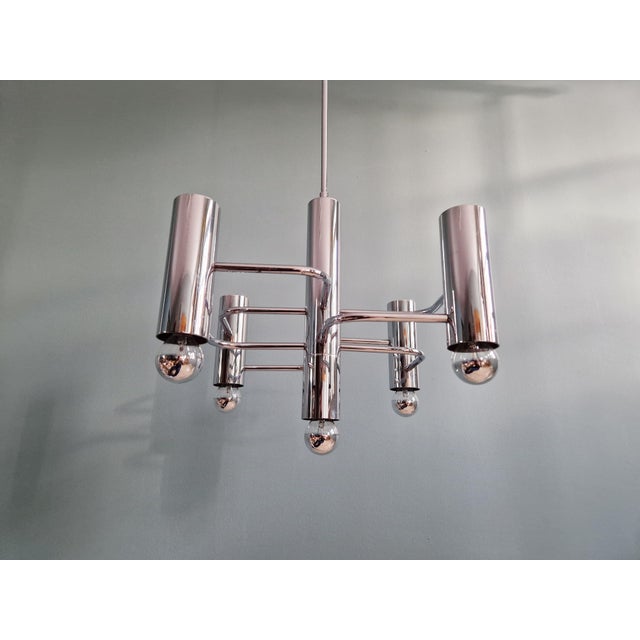 Geometric Chandelier in Chromed Metal by Gaetano Sciolari for Boulanger, 1970s For Sale - Image 3 of 16