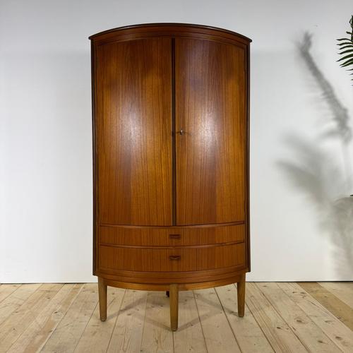 Mid-Century Modern Teak Corner Cabinet with Doors For Sale - Image 10 of 10