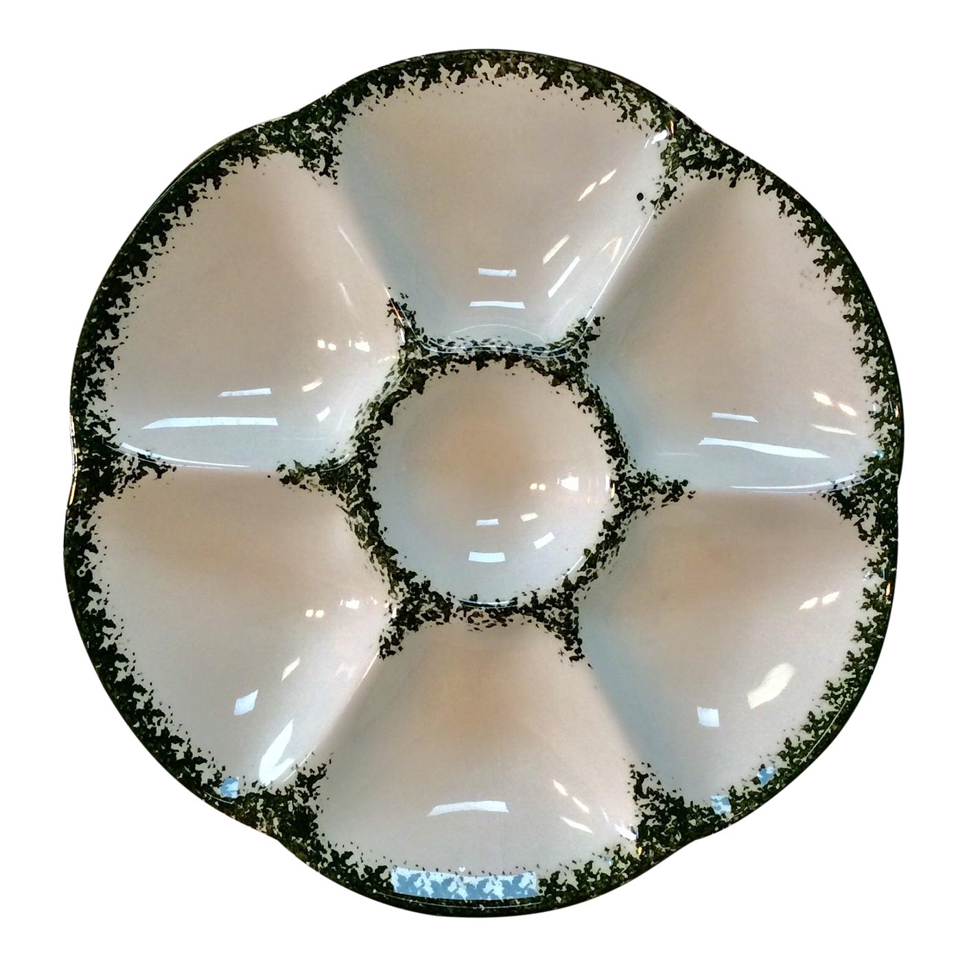 20th Century French Oyster Plate, Gien Chairish
