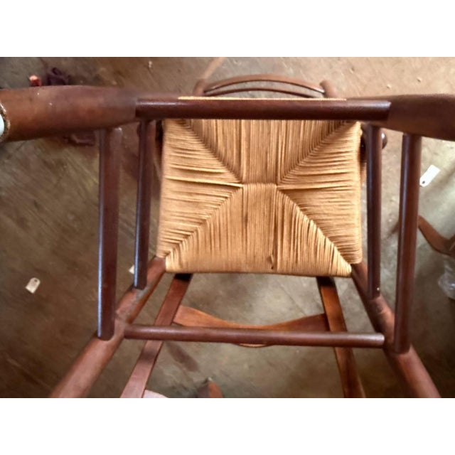 American Vintage Early American Shaker Rustic Style High Ladder Back Dinning Chairs , Possibly by Clore For Sale - Image 3 of 17