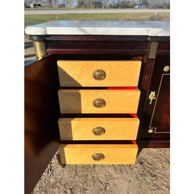 French Louis XVI Flam Mahogany Sideboard Carrera Marble Top 1900s For Sale - Image 13 of 18