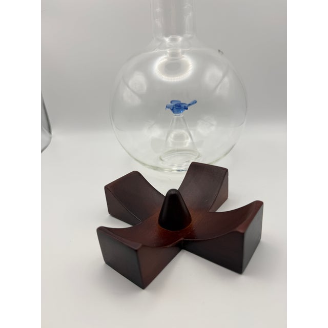 Vintage Michael Graves Swid Powell Hand Blown Glass Wine Decanter Bird Aerator - New in Box For Sale - Image 10 of 10