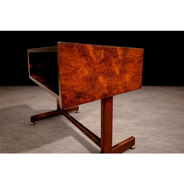 Console on Wheels in Rosewood, Sergio Rodrigues, 1960s For Sale - Image 10 of 12